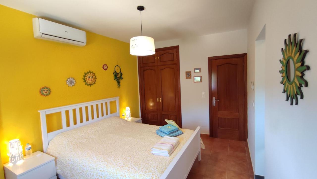 B&B Casa El Corasueno Almogía Esterno foto